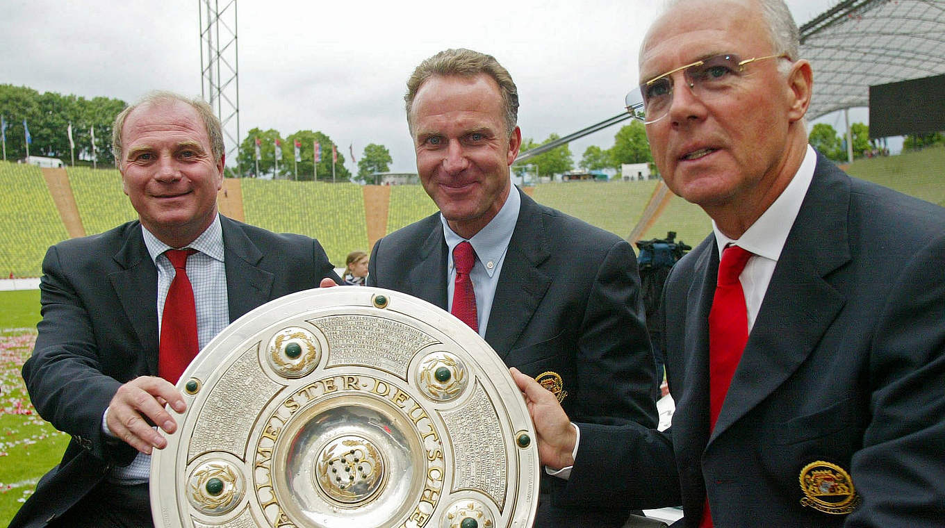 Zahlreiche Meistertitel: Rummenigge ist als Spieler und in der Führungsetage mit Bayern München erfolgreich - hier bei der Deutschen Meisterschaft 2002/2003 © Bongarts