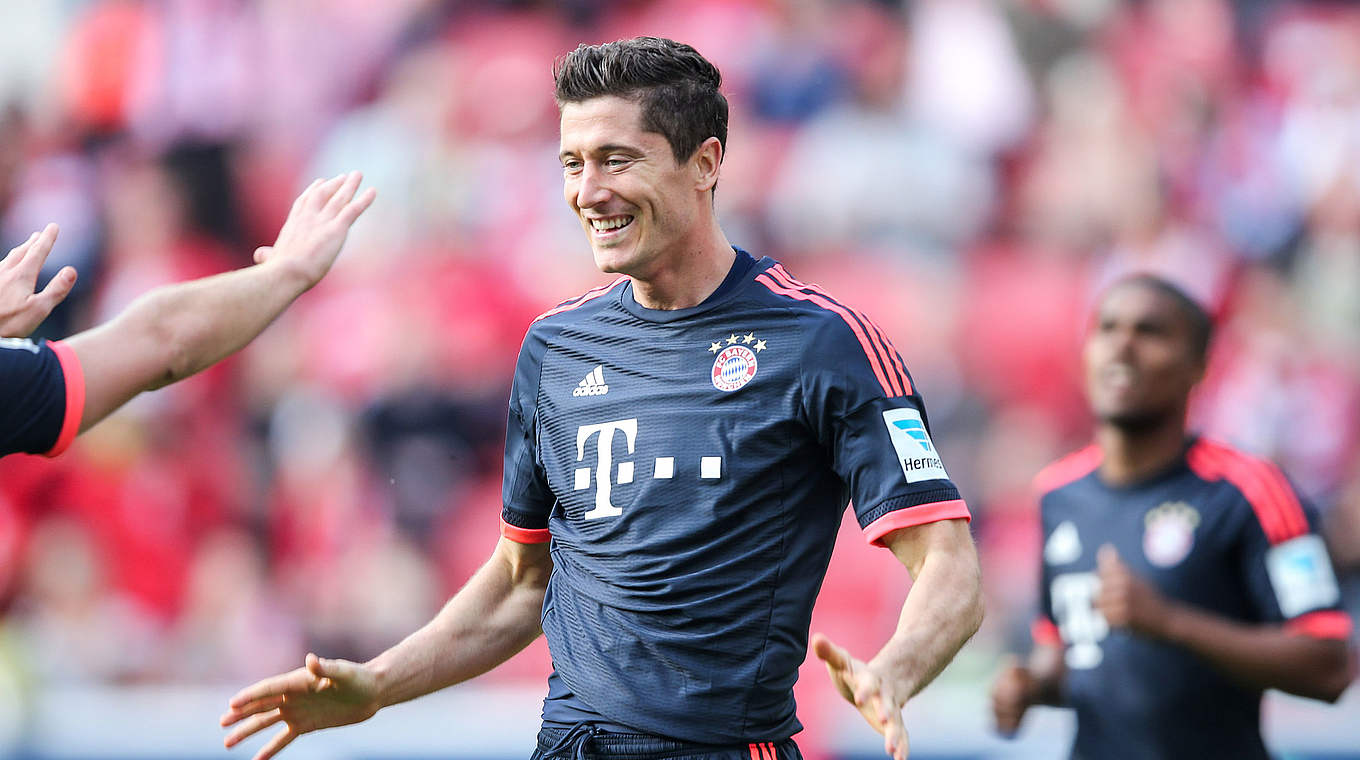 Will Robert Lewandowski find the net in the Champions League as well? © 2015 Getty Images