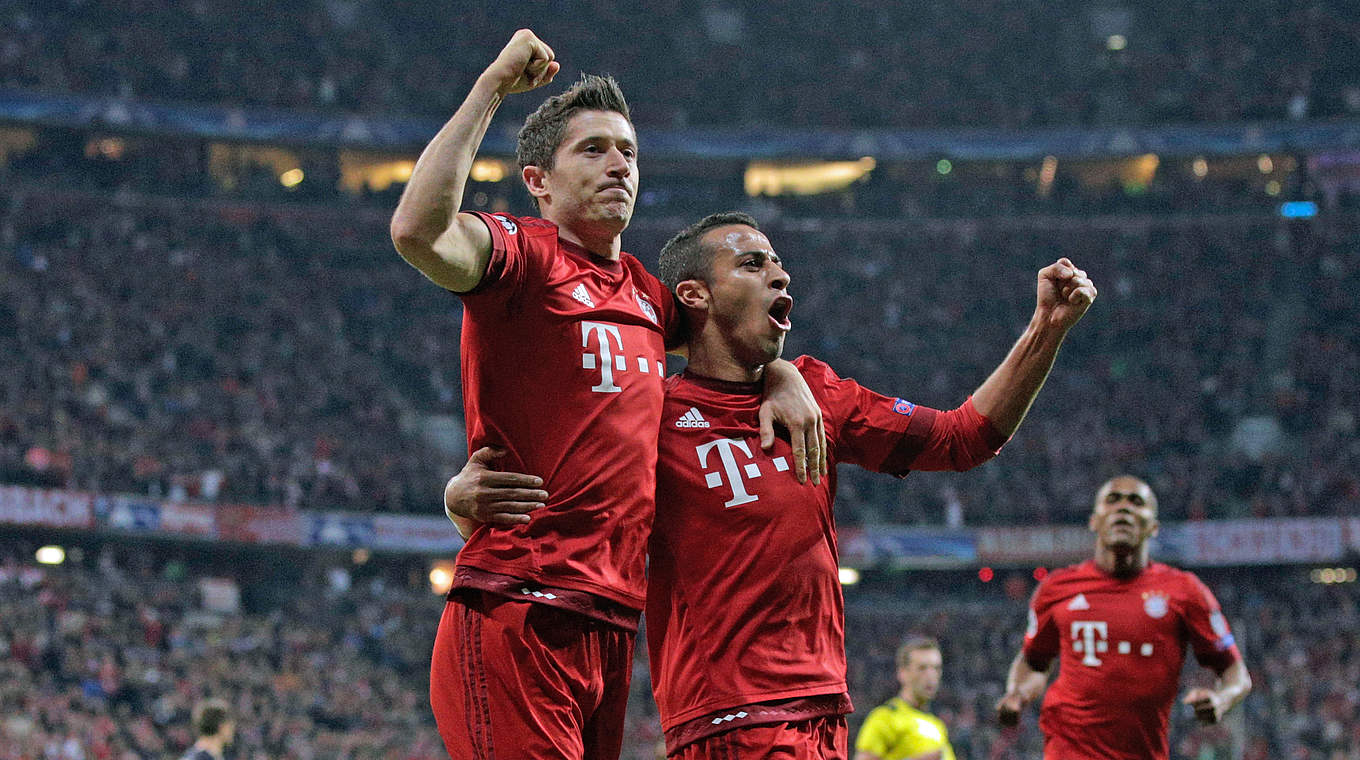 Robert Lewandowski has scored ten goals in eight days for FC Bayern © 2015 Getty Images