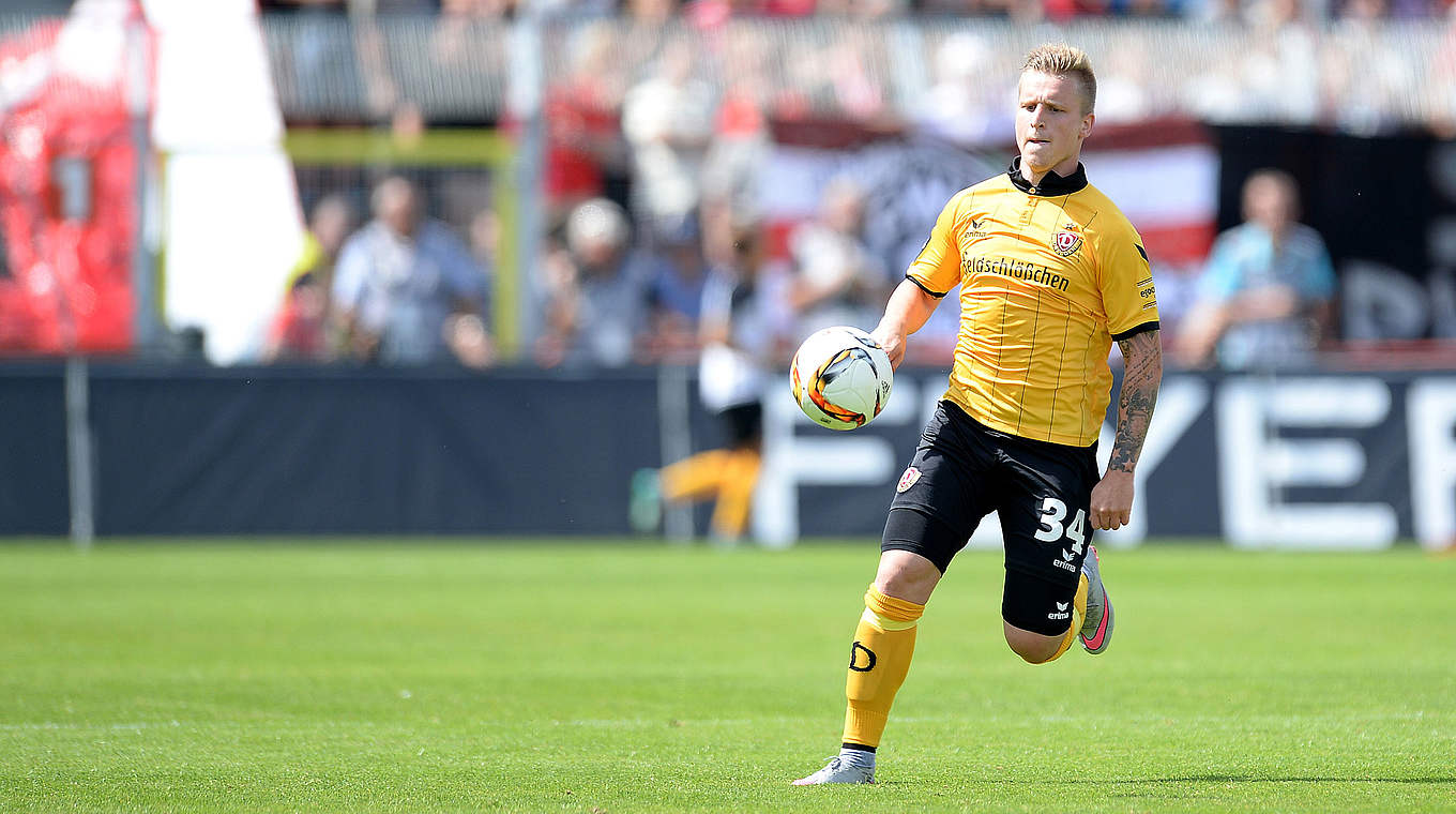 Stefaniak: "Mein Ziel ist es, mit der Mannschaft aufzusteigen" © 2015 Getty Images