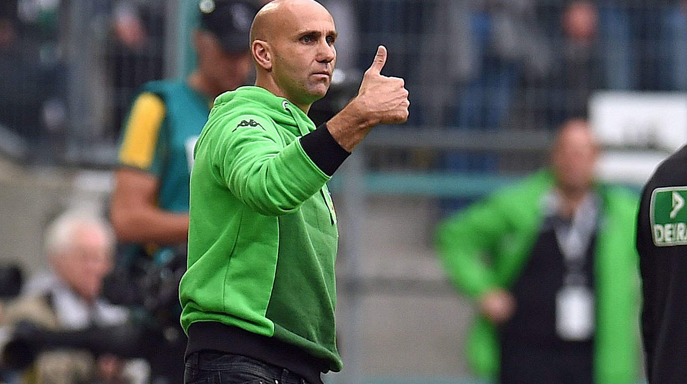 Erfolgreicher startete nach drei Spielen kein Gladbach-Coach zuvor: André Schubert © AFP/Getty Images