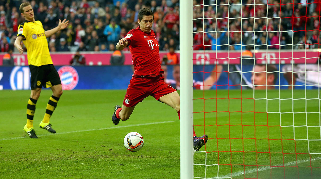 Trifft ebenfalls doppelt: Robert Lewandowski © 2015 Getty Images