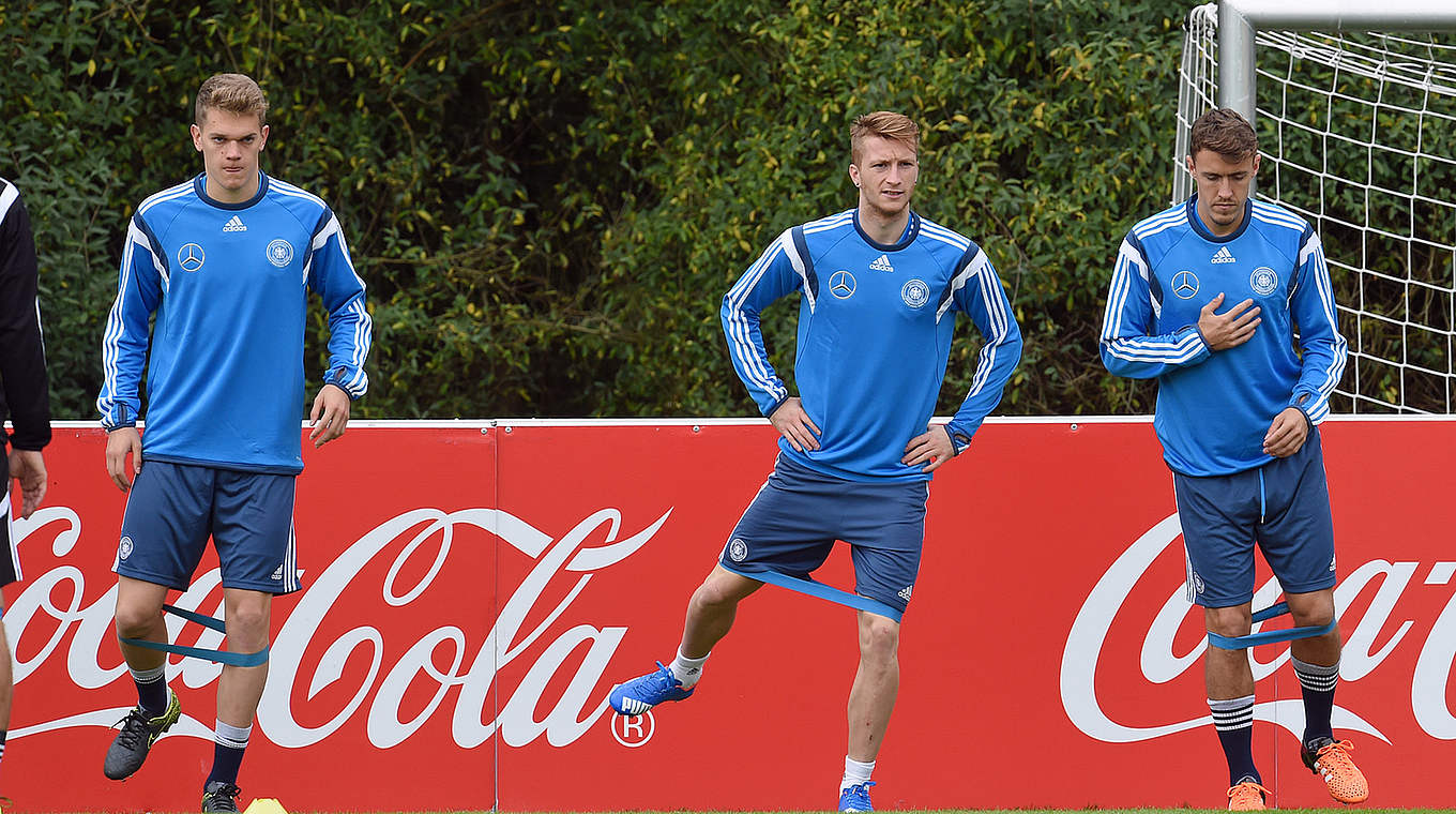 Reus (middle) is back and has  "100 percent trust in my body" © GES/Markus Gilliar