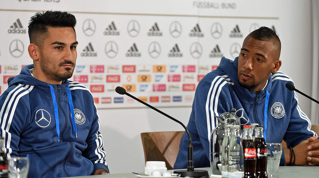 Gündogan and Boateng: opponents in the Bundesliga but appeared together today © GES/Markus Gilliar
