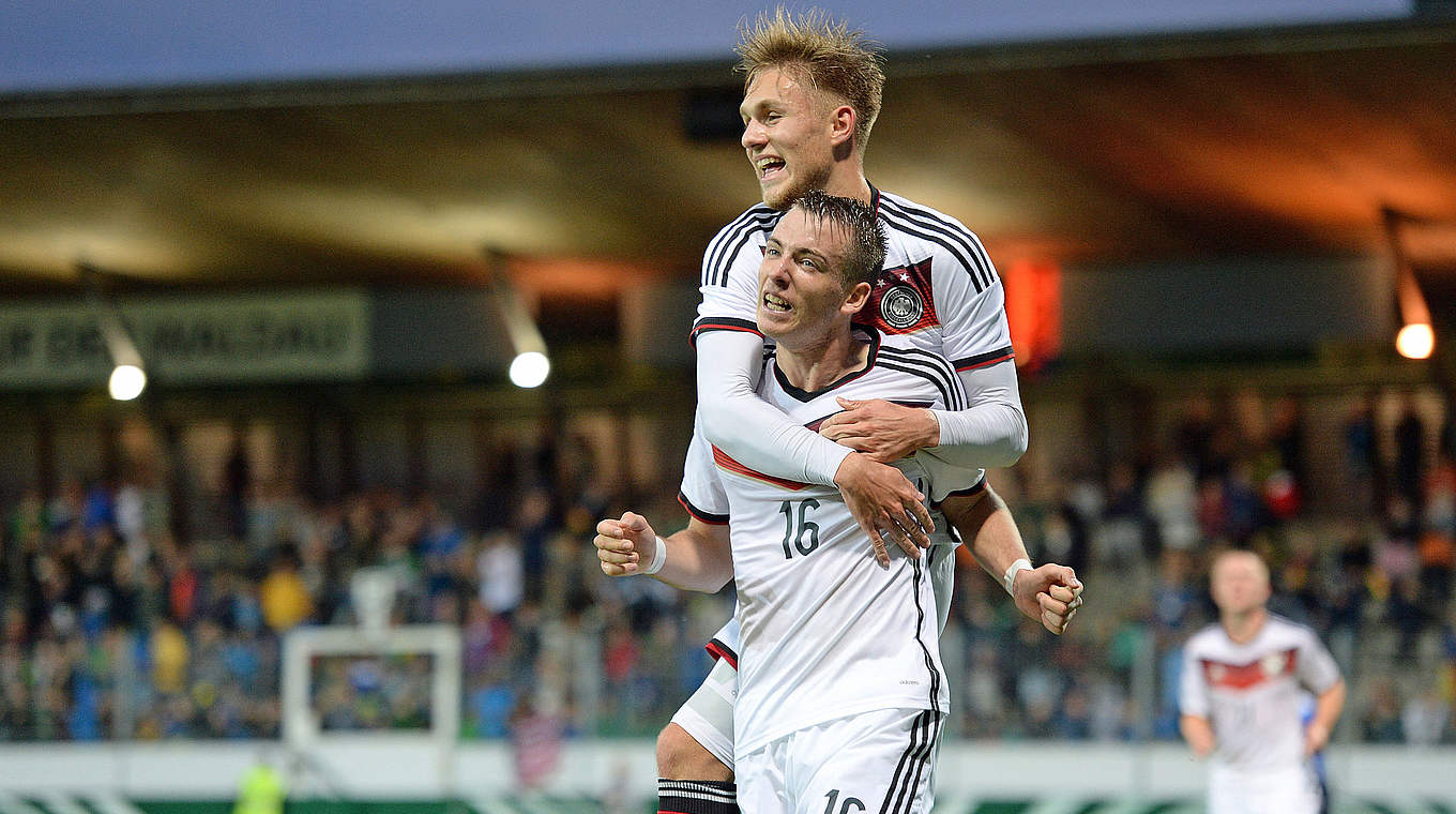 The Germany U19s celebrate winning the Mercedes-Benz Elite Cup © 2015 Getty Images