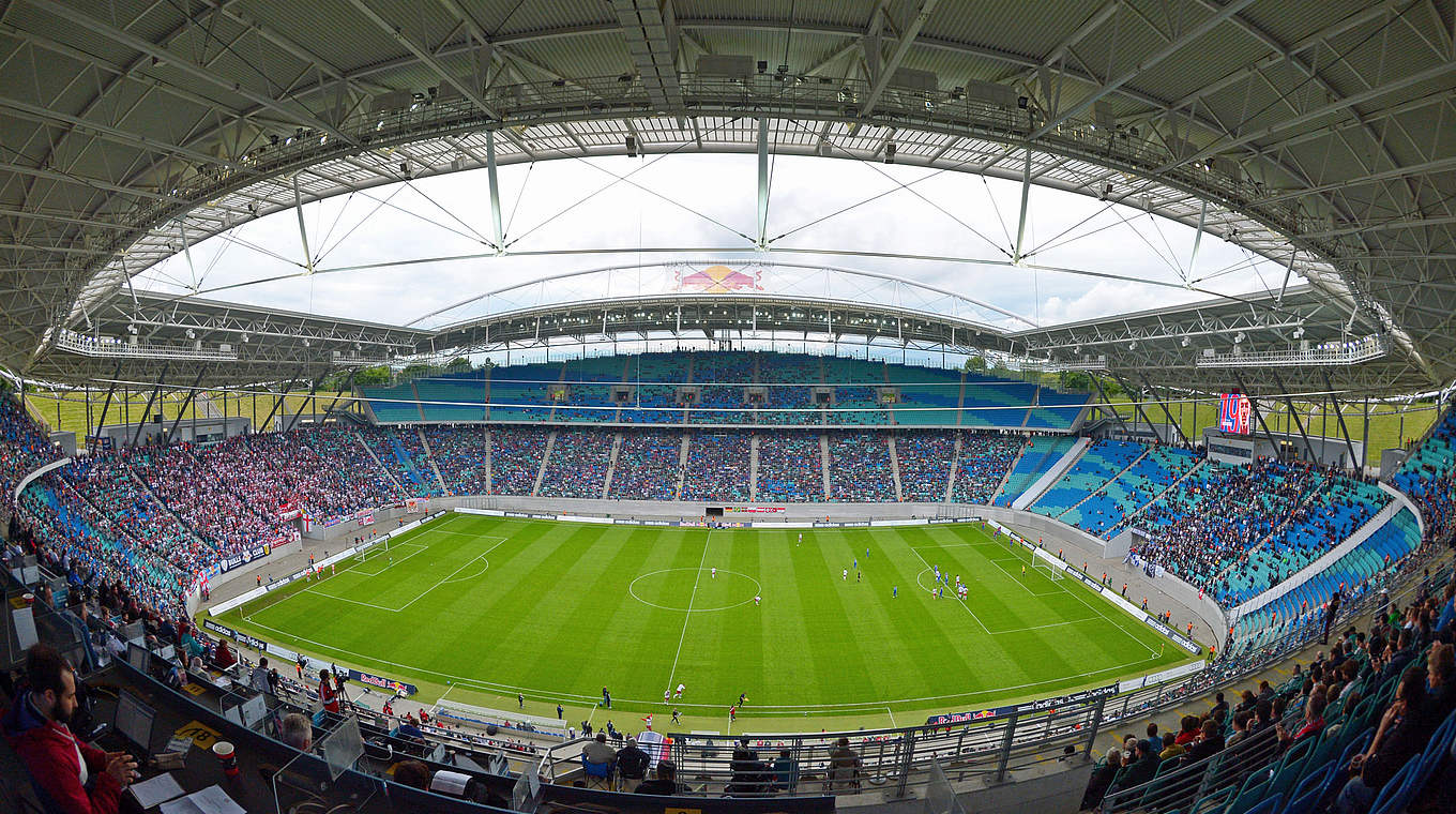 Hier findet das Spiel gegen Georgien statt: das Stadion in Leipzig © 2013 Getty Images