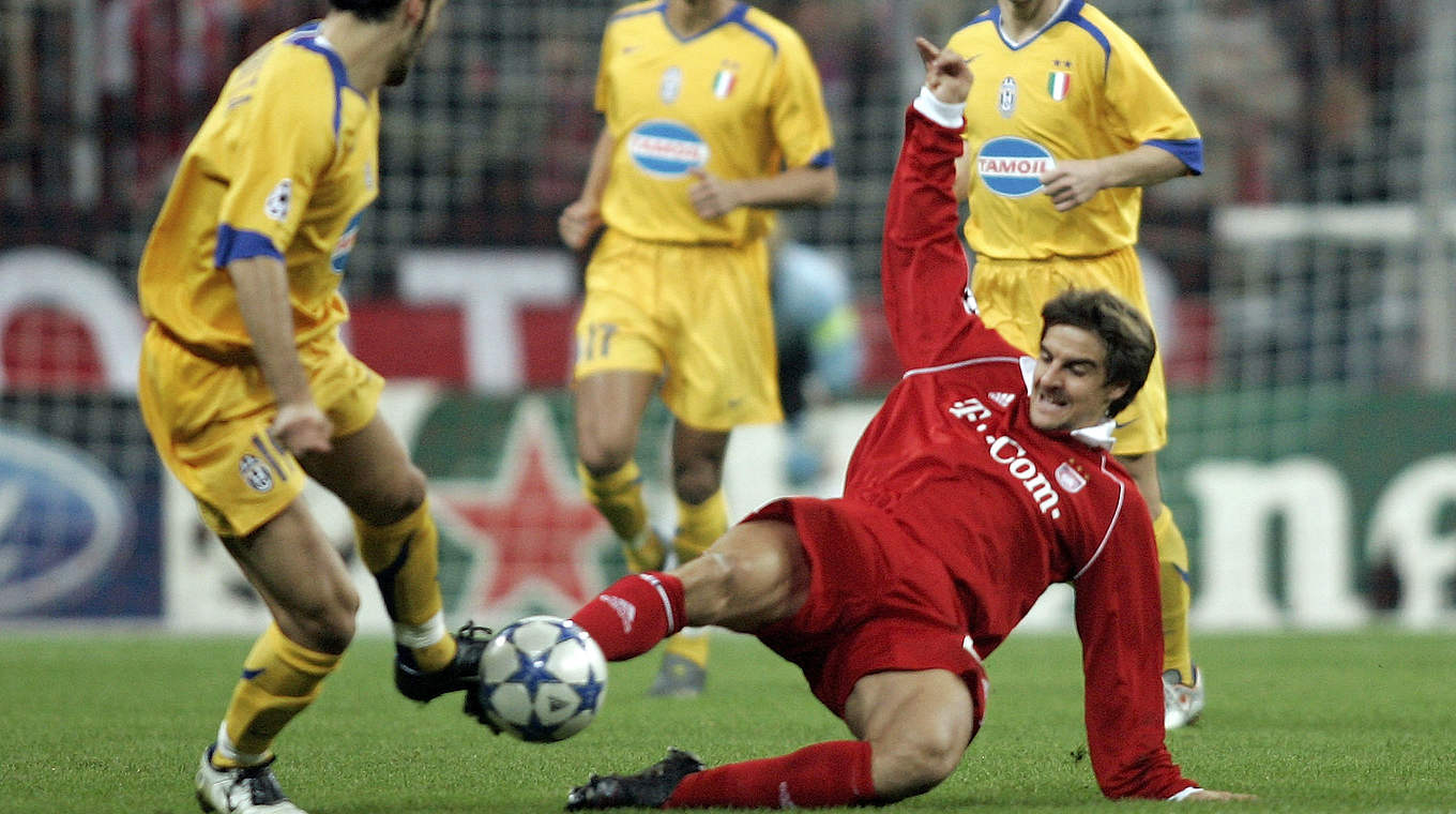 Vor zehn Jahren: Münchens Deisler (r.) trifft gegen Turin in der Champions League © 2005 Getty Images