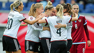 Germany Women celebrate a 2-0 victory over Russia © 2015 Getty Images