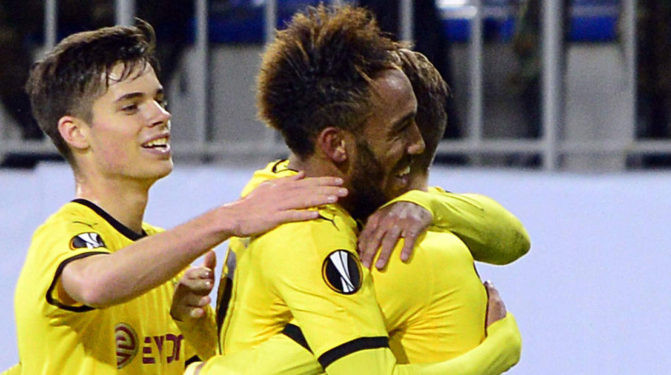 Aubameyang celebrates his hat-trick in Dortmund's 3-1 win © 