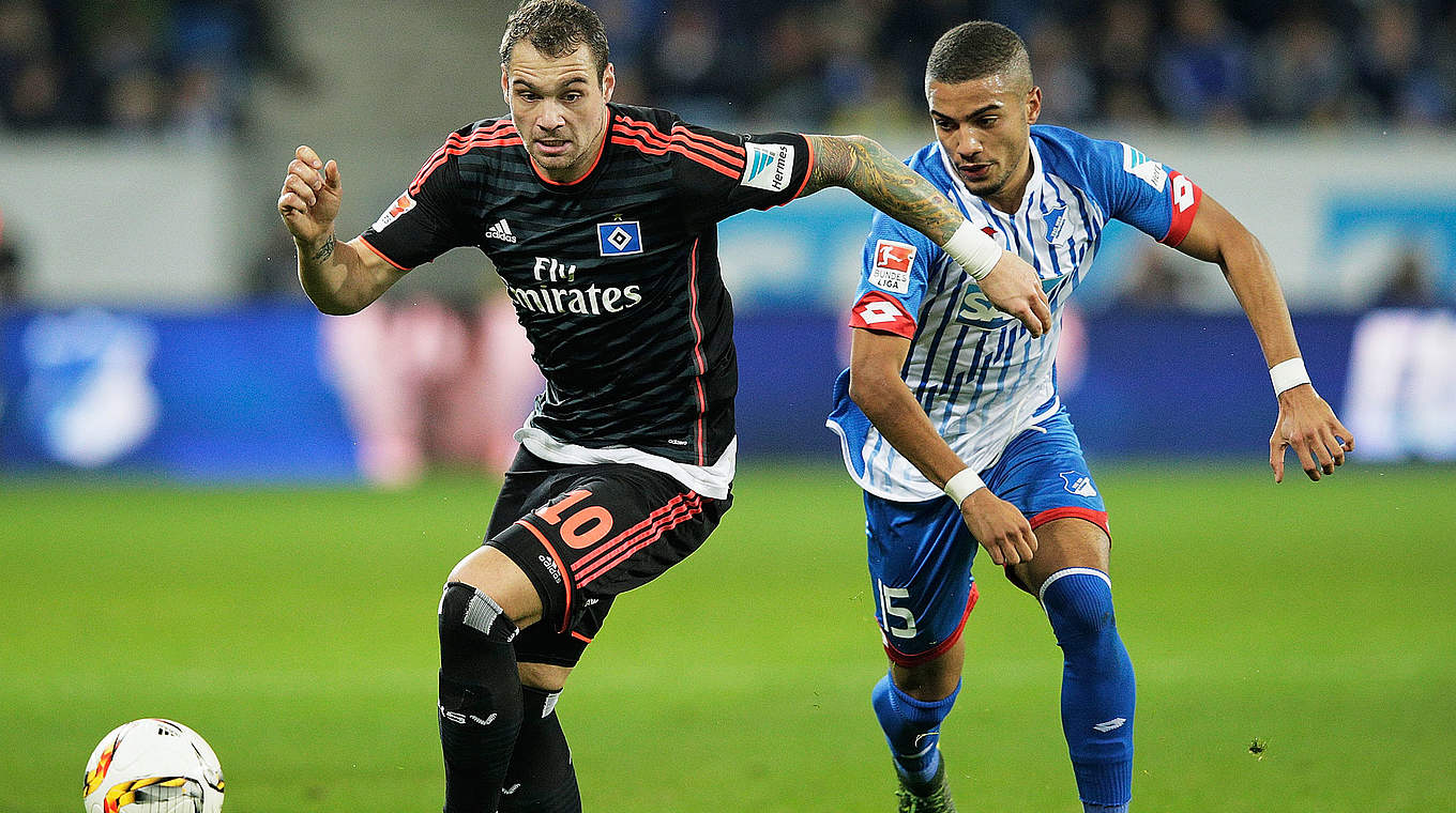 Siegtorschütze für Hamburg: Pierre-Michel Lasogga (l.) © 2015 Getty Images