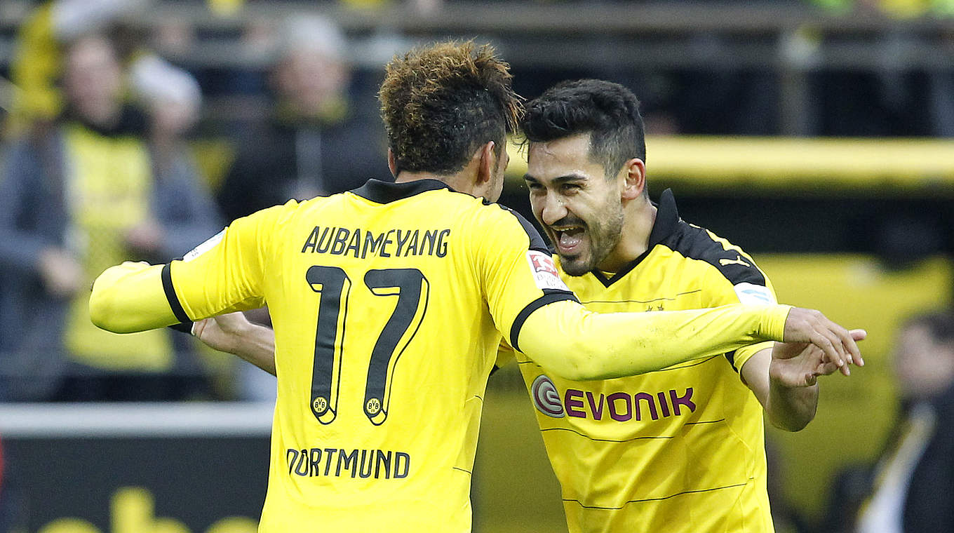 Gündogan set up Aubameyang for Borussia's first goal © 2015 Getty Images