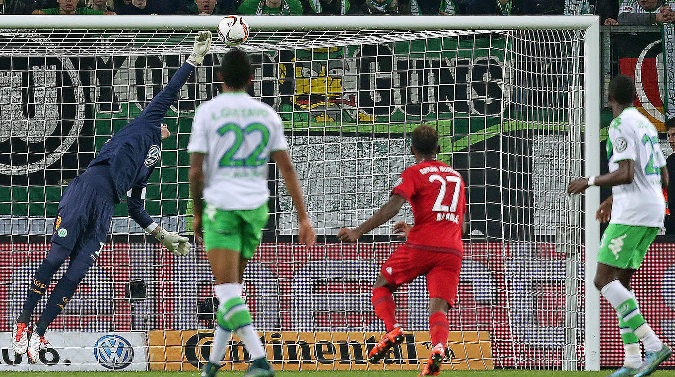 In beeindruckender Manier gewinnt der FC Bayern beim Vizemeister in Wolfsburg © 2015 Getty Images