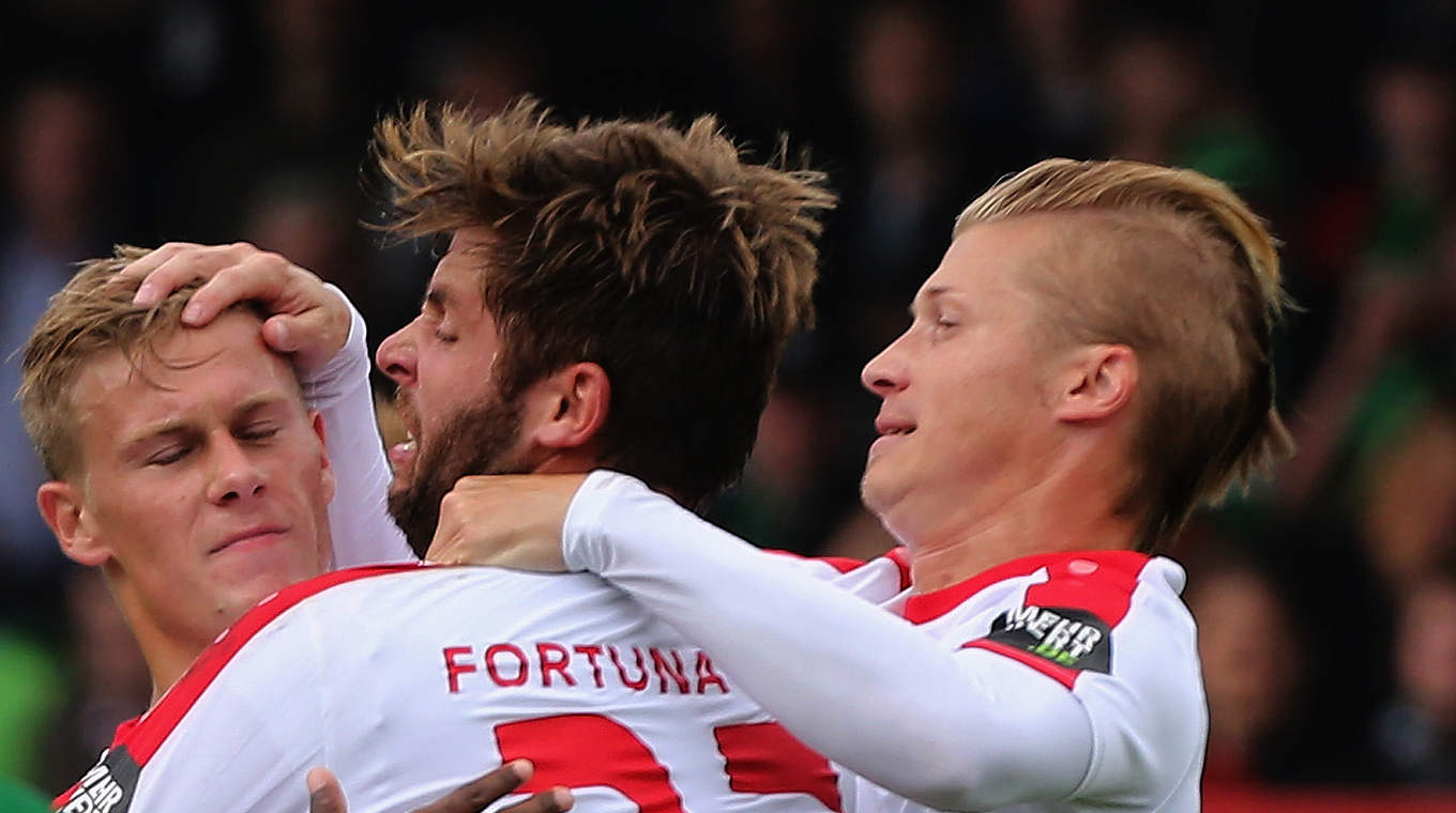 Schießt die Fortuna in Front: Marco Königs (M.) © 2015 Getty Images