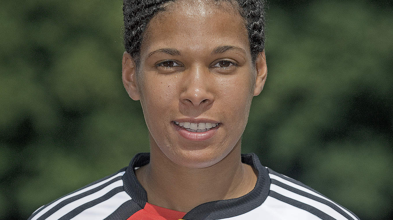 Ex-Europameisterin lost in München aus: die 61-malige Nationalspielerin Navina Omilade © 2009 Getty Images