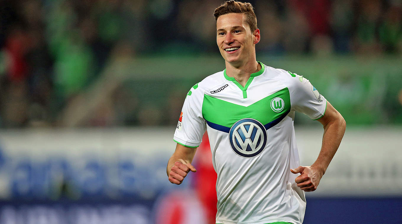 Julian Draxler will be wanting to continue his impressive run of form © 2015 Getty Images