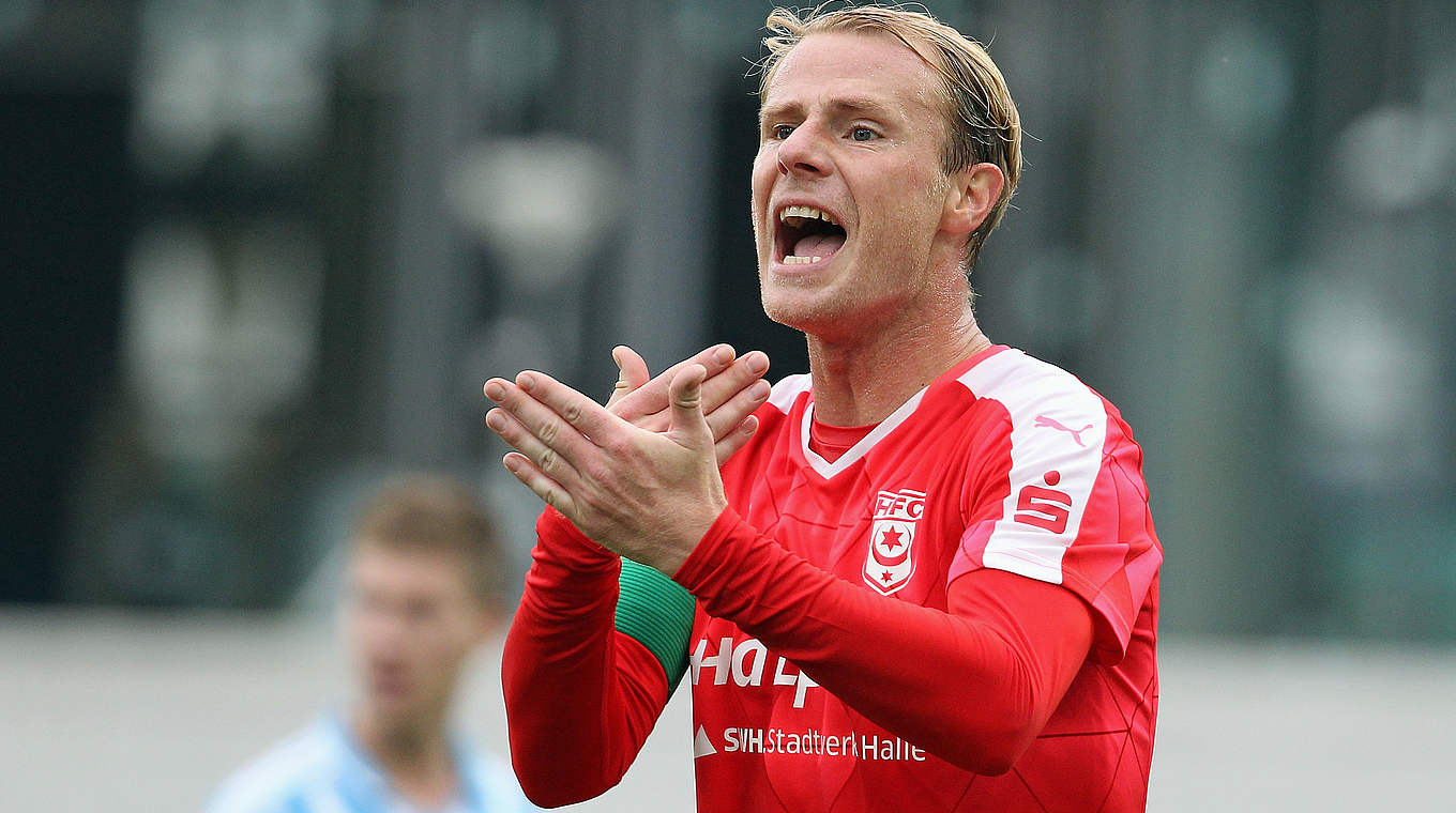 Fehlt wegen Gelb-Sperre: Ex-Nationalspieler Marco Engelhardt vom Halleschen FC © 2015 Getty Images