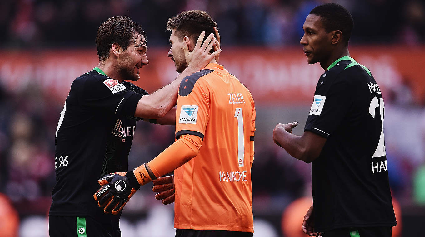 Hannover and Rob-Robert Zieler have clear aims for 2016 © 2015 Getty Images