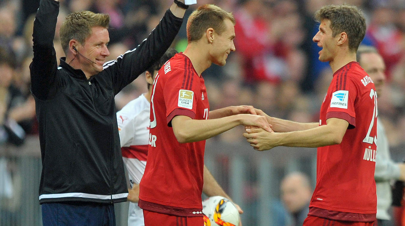 Feiert am letzten Spieltag sein Comeback: Bayerns Holger Badstuber (M.) © 2015 Getty Images