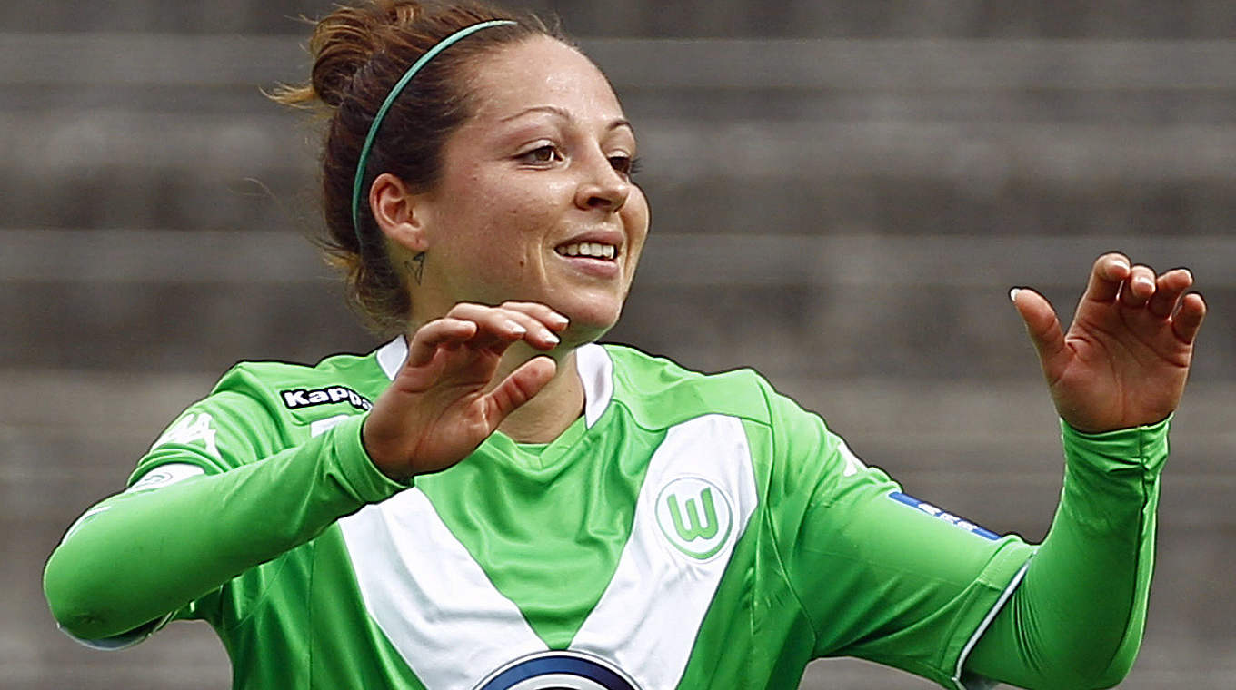 Vanessa Bernauer scored for Wolfsburg on the night © 2014 Getty Images