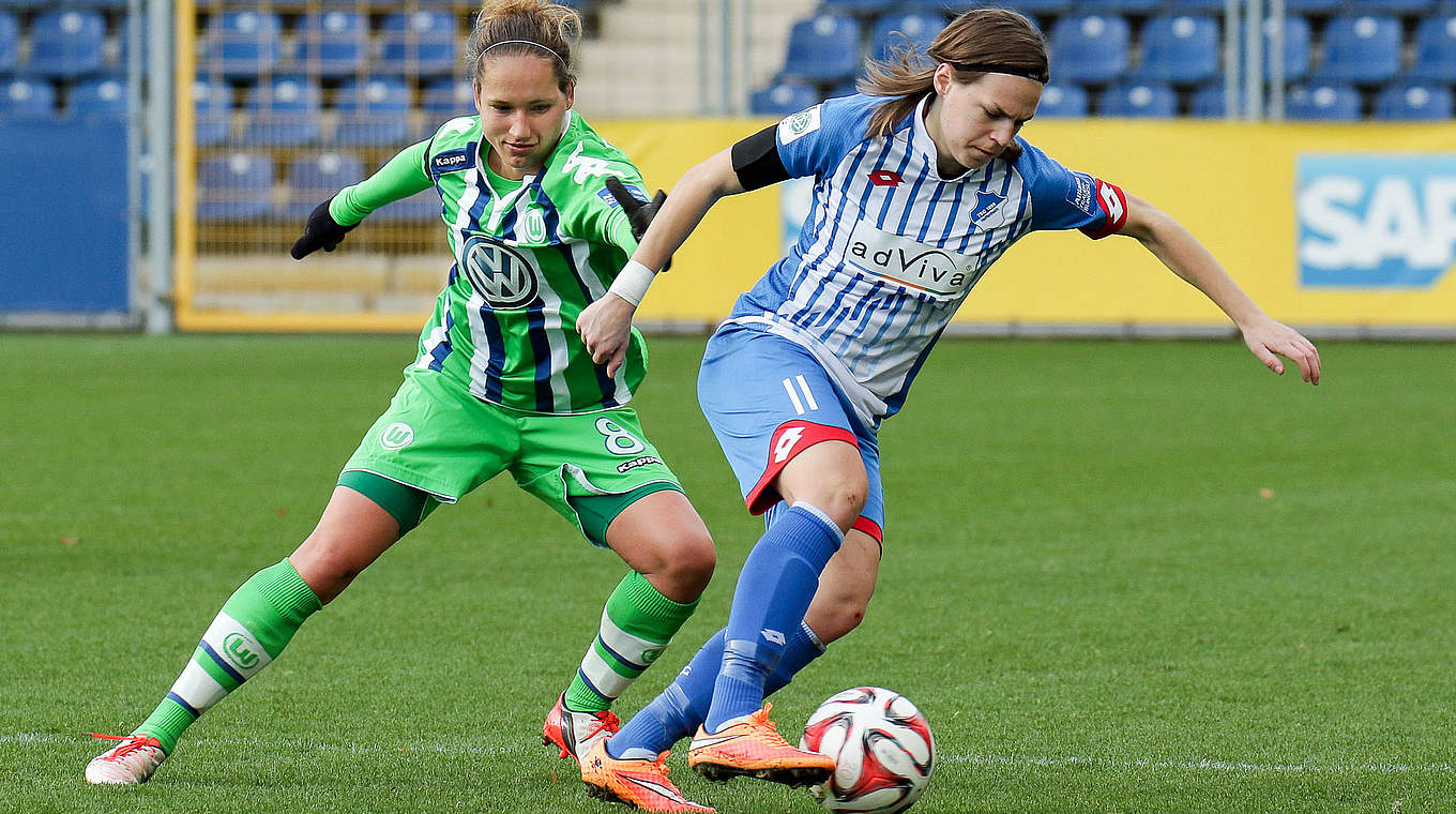 Trifft mit Wolfsburg auf Hoffenheim: Nationalspielerin Babett Peter (l.) © Jan Kuppert