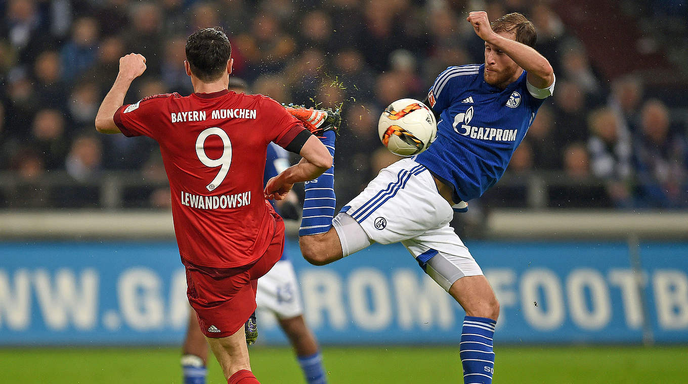 Höwedes: "We fought hard" against Bayern © PATRIK STOLLARZ/AFP/Getty Images