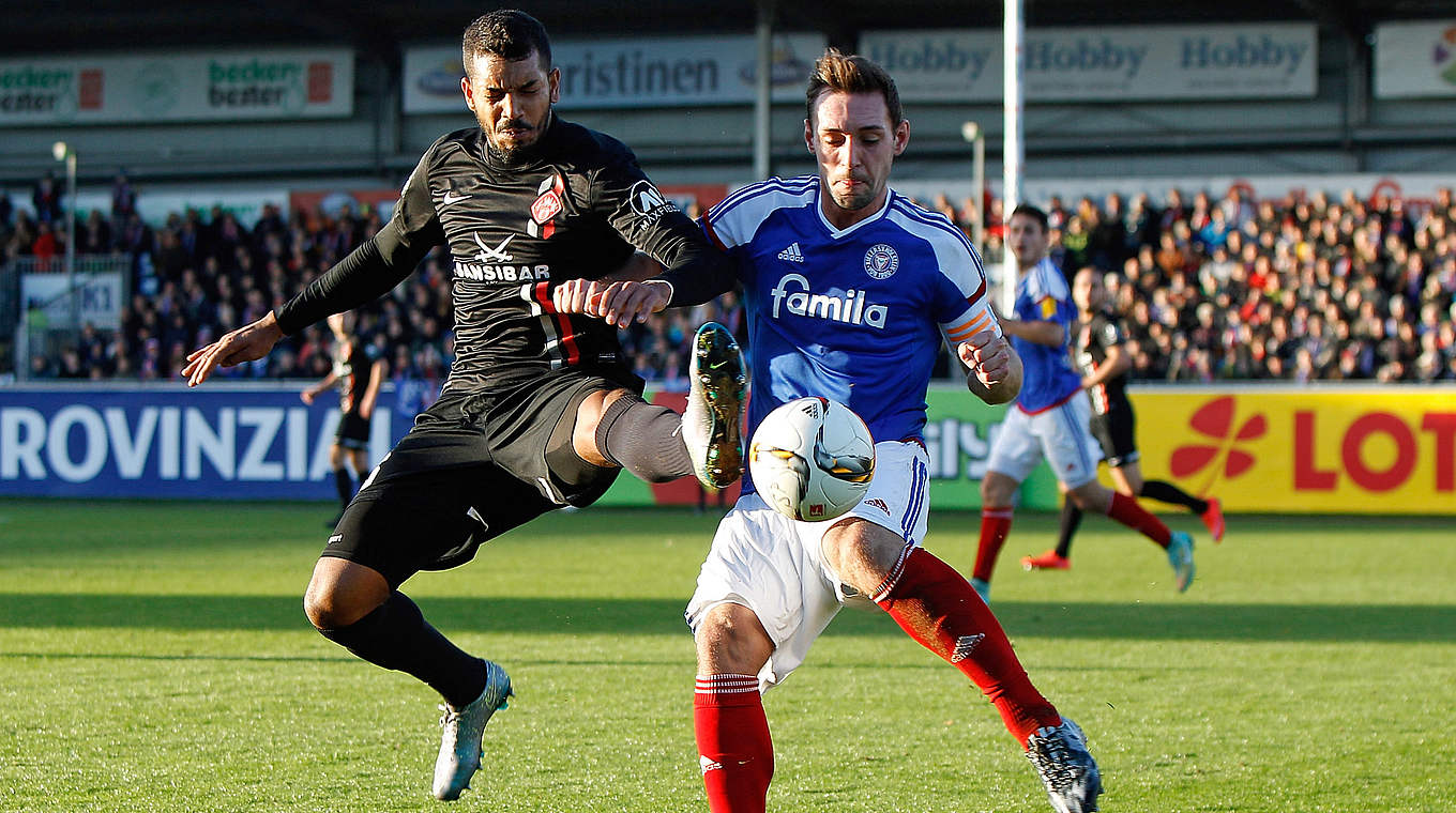 Aufholjagd gestoppt: Kiel unterliegt Großaspach © Jan Kuppert