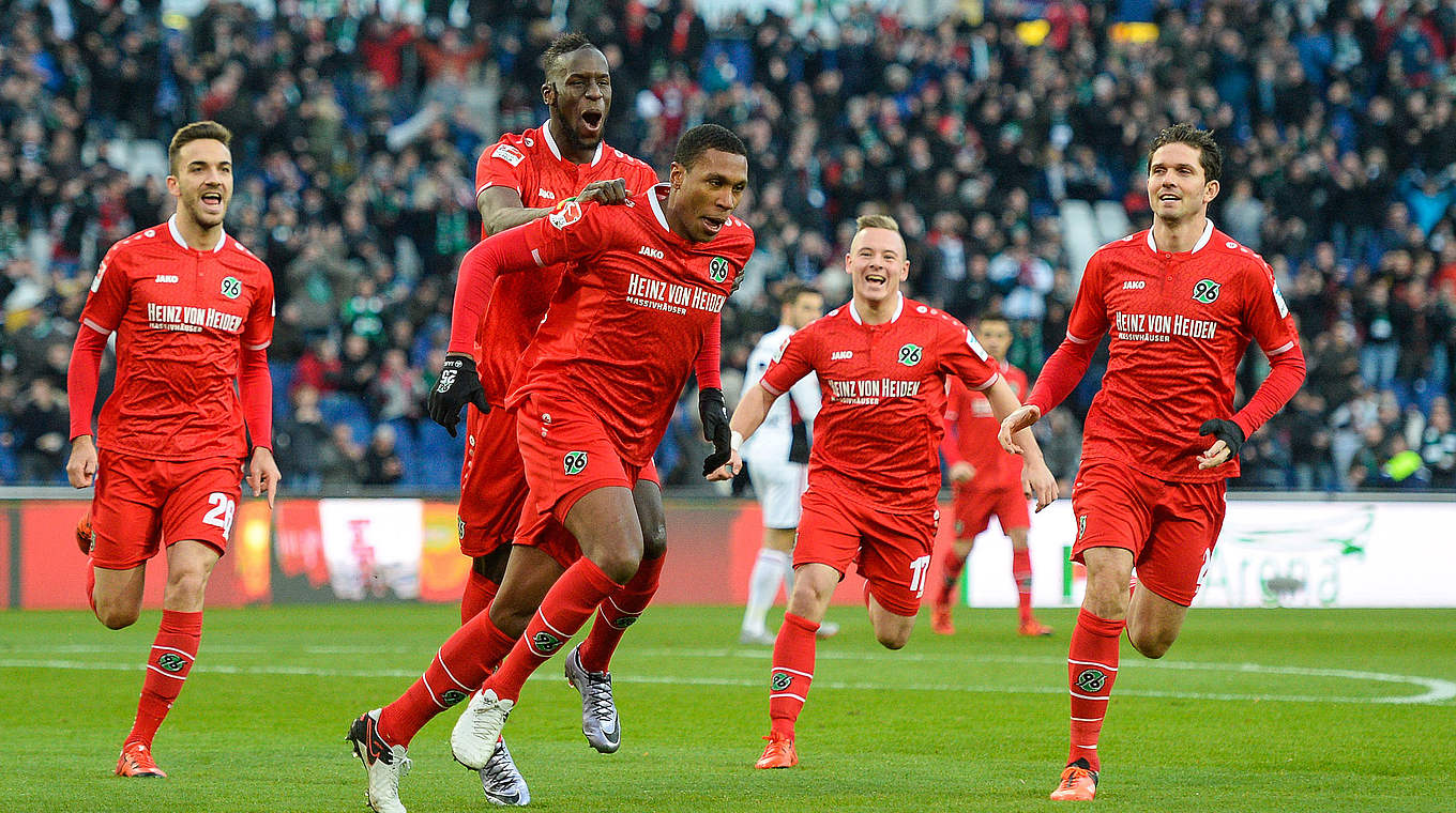 Hannover romped to a 4-0 win over Bundesliga new boys Ingolstadt © 2015 Getty Images