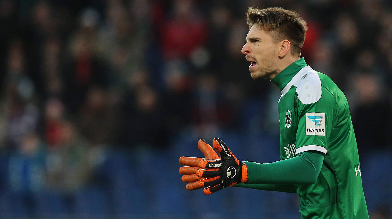 Zieler: "Zu Null gespielt, drei Punkte geholt -  das tut uns allen gut." © imago/Kaletta