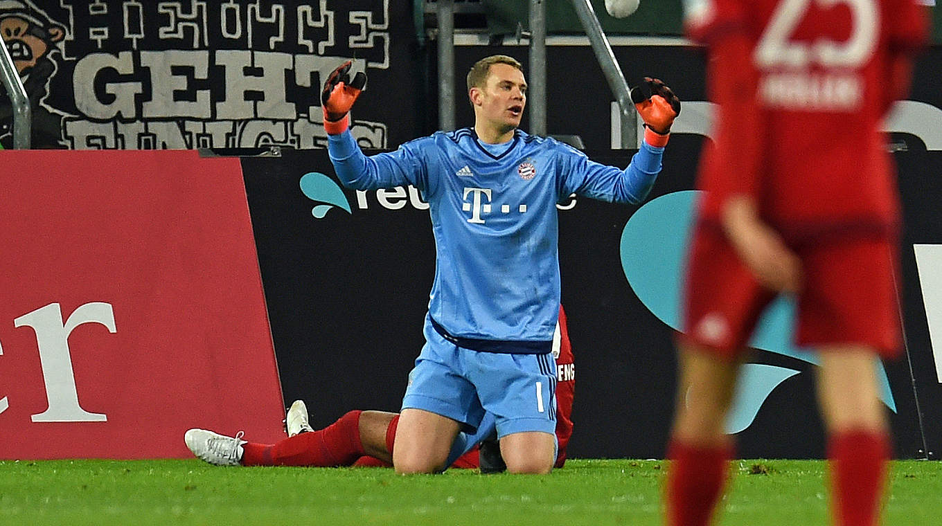 Manuel Neuer: "We have to stay calm in those situations" © PATRIK STOLLARZ/AFP/Getty Images