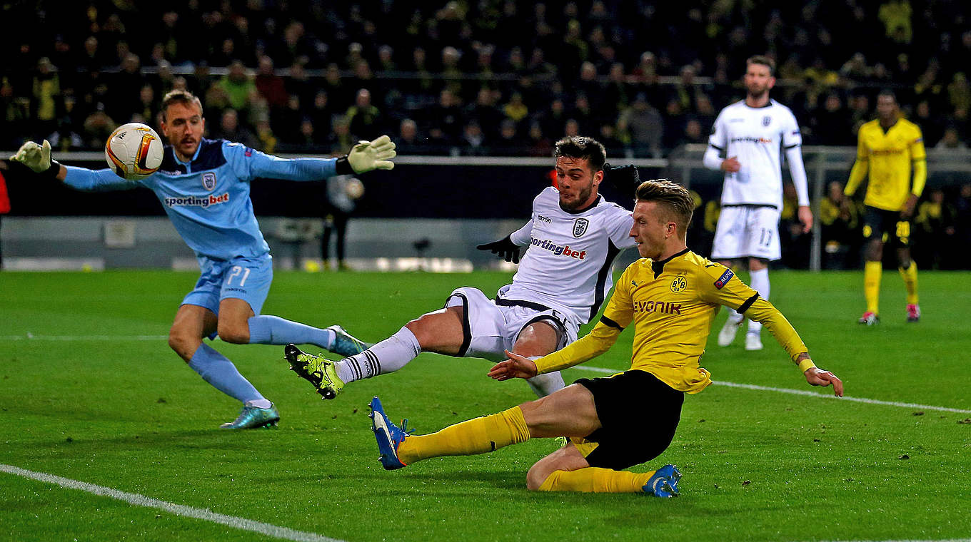 Reus and Dortmund were frustrated, but the result changed nothing © 2015 Getty Images