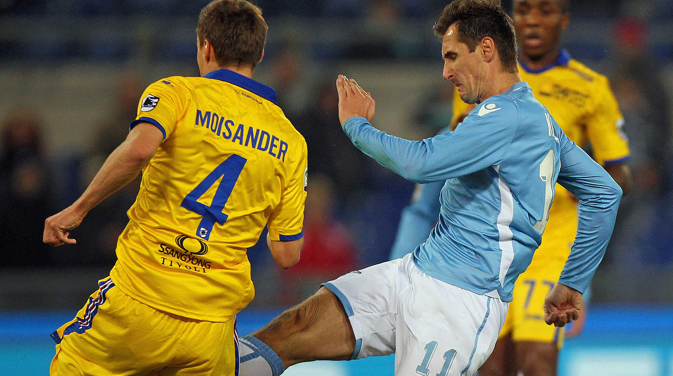 Miroslav Klose and Lazio could only manage a draw against Sampdoria © 2015 Getty Images