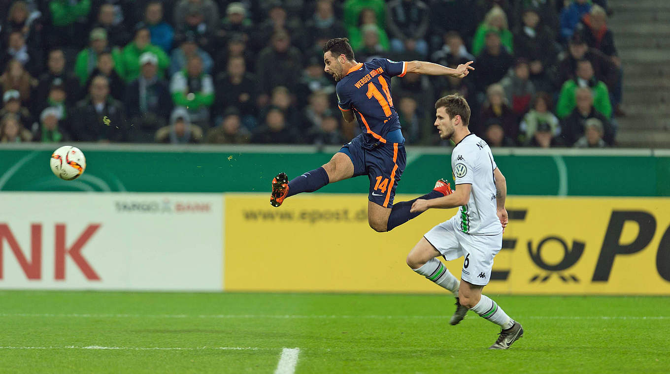 Werder's Pizarro is pleased: "I scored a goal and played well" © imago/nph