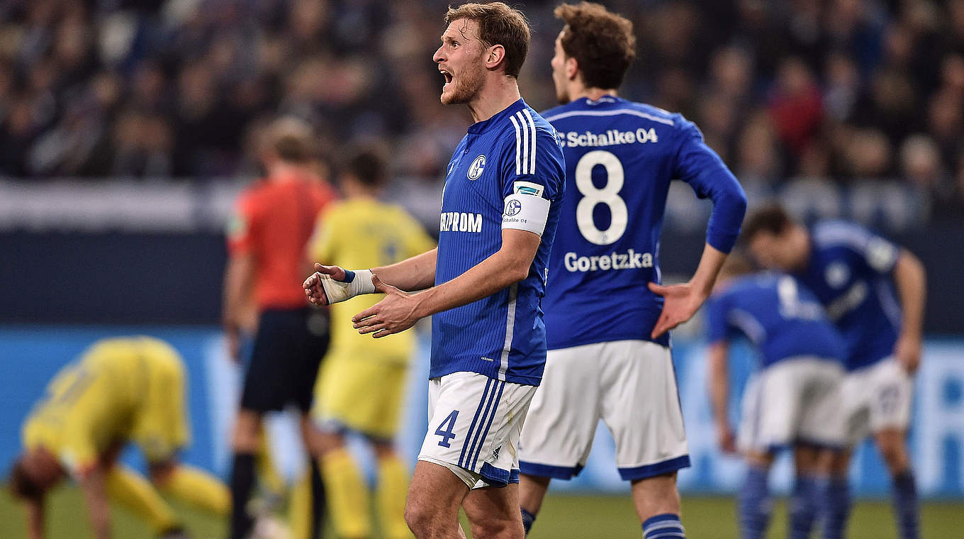 Höwedes: "Perhaps we were lacking determination" © 2015 Getty Images