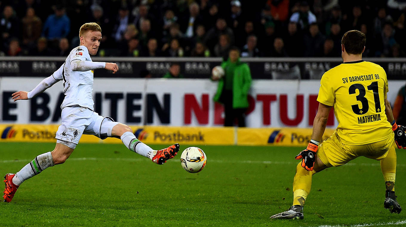 Oscar Wendt grabbed a late winner for Gladbach © 2015 Getty Images