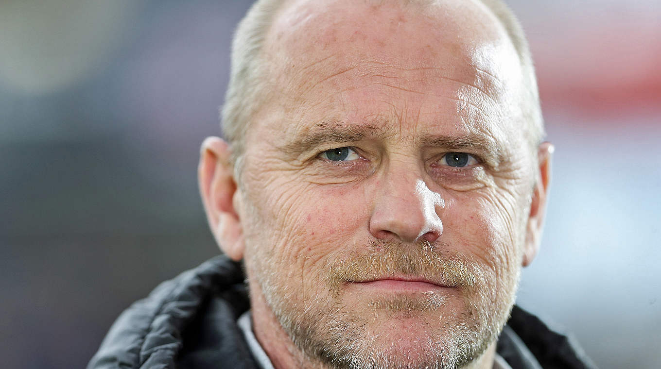 Vertrag bis 2017: Thomas Schaaf übernimmt das Traineramt bei Hannover 96 © 2015 Getty Images
