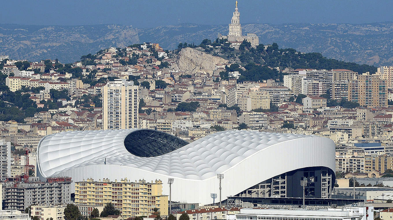 Förster warns: "The stadium will be an absolute cauldron" © BORIS HORVAT/AFP/Getty Images