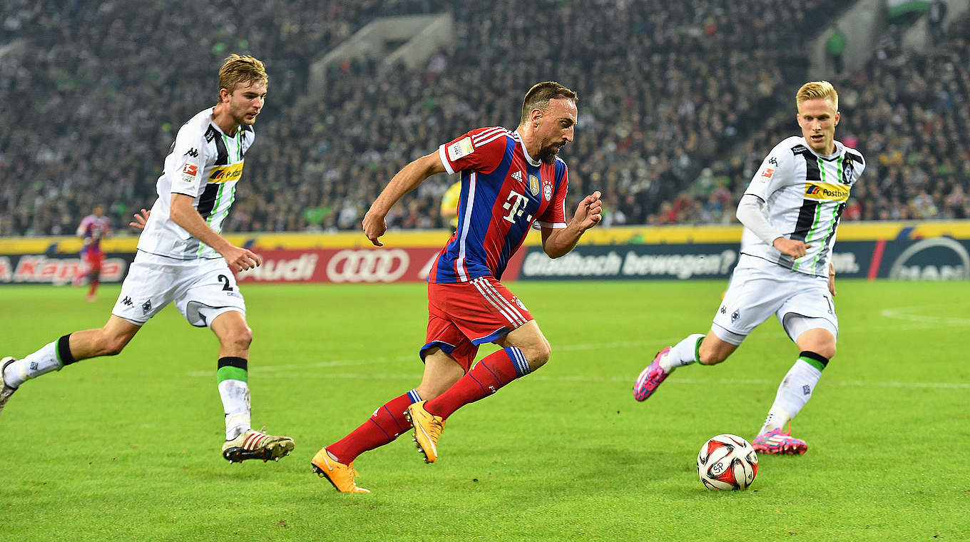 Keine Tore im letzten Duell 2014: Ribéry (M.) mit Bayern gegen Kramer (l.) und Wendt © Getty Images