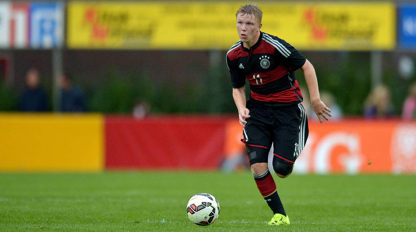 Bleibt weiter in Hoffenheim: U 19-Nationalspieler Philipp Ochs © 2015 Getty Images