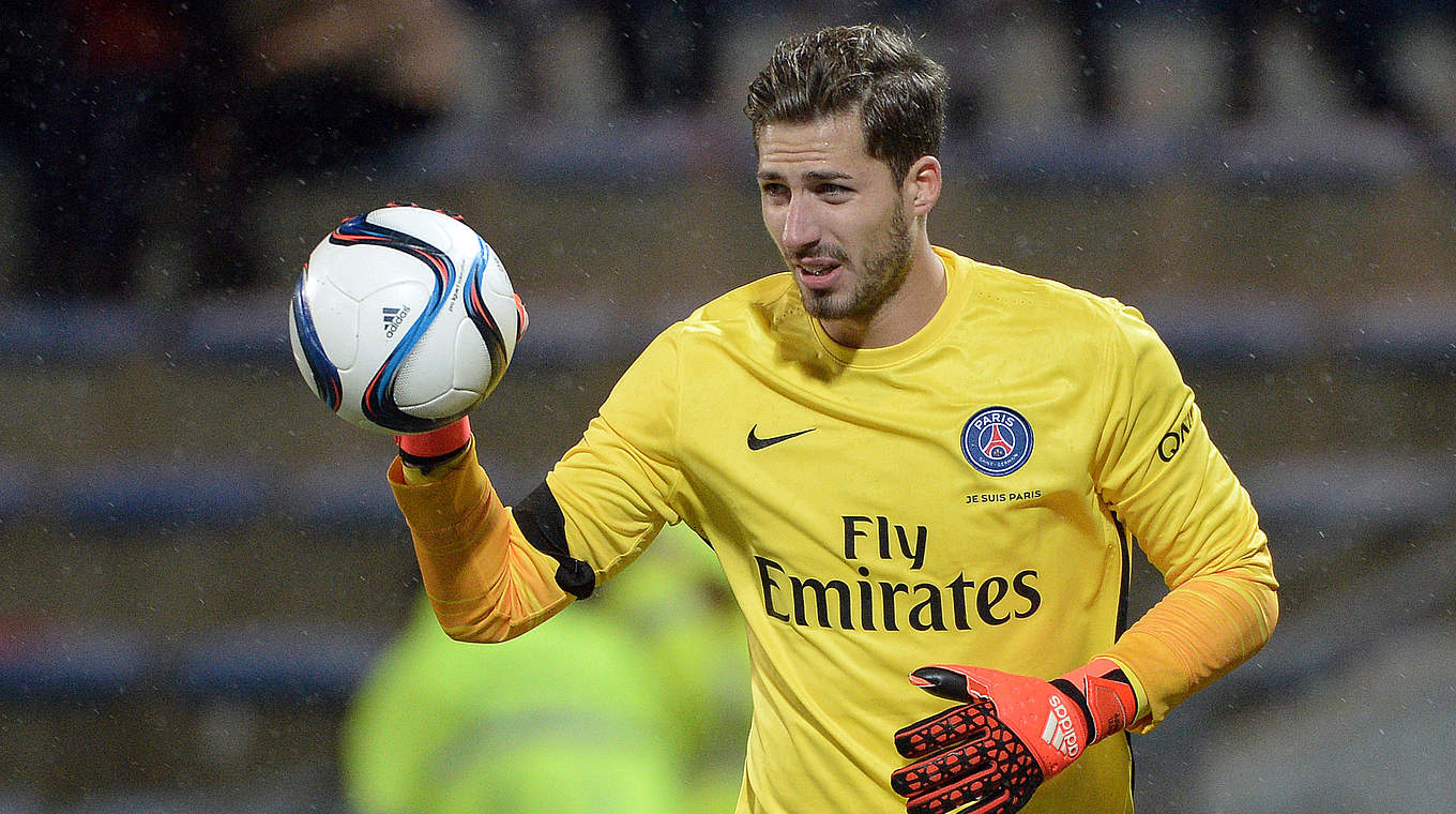 Kevin Trapp kept another clean sheet © 