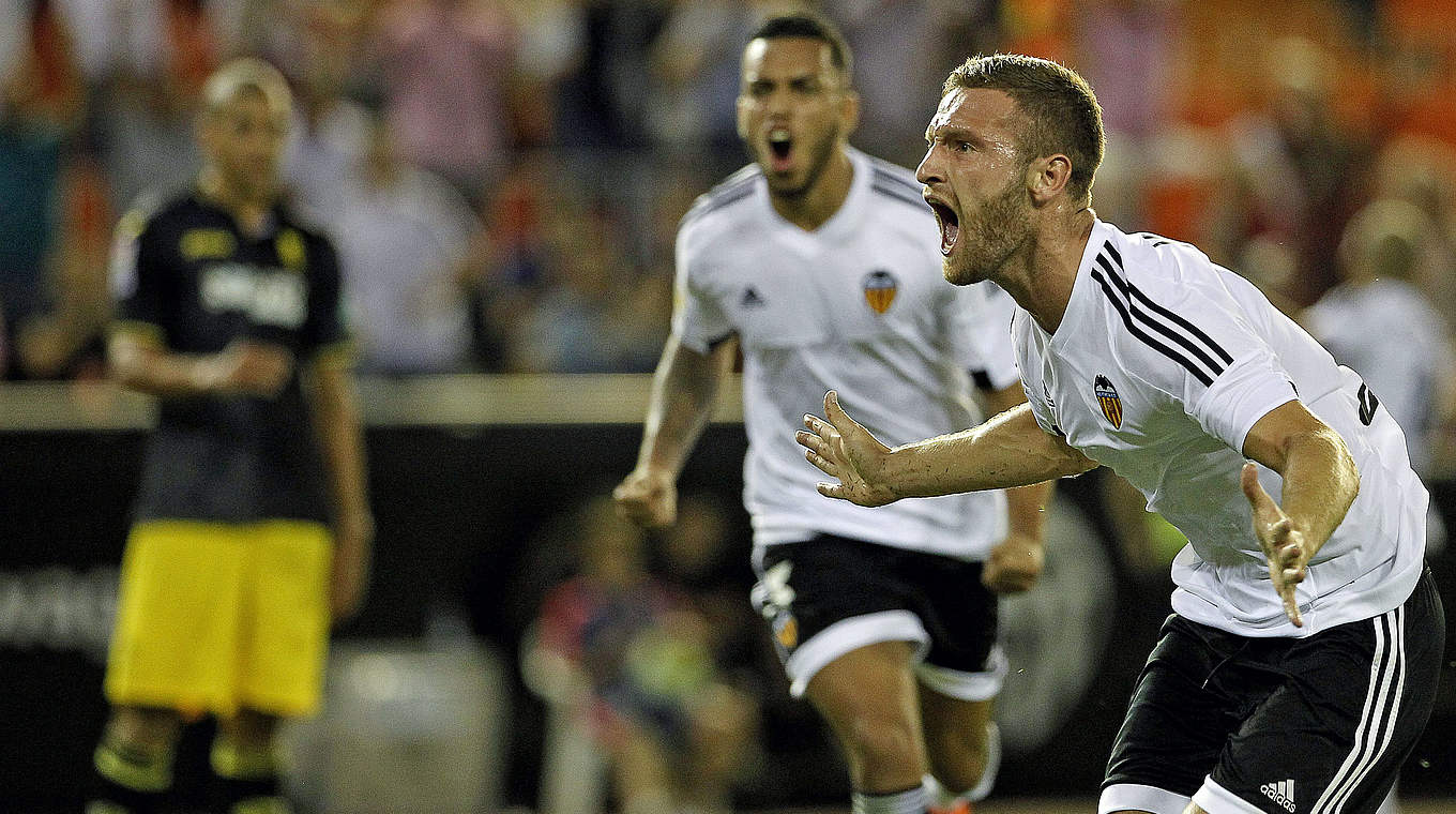 Victory in the second leg means a convincing aggregate score for Mustafi's Valencia © AFP/Getty Images
