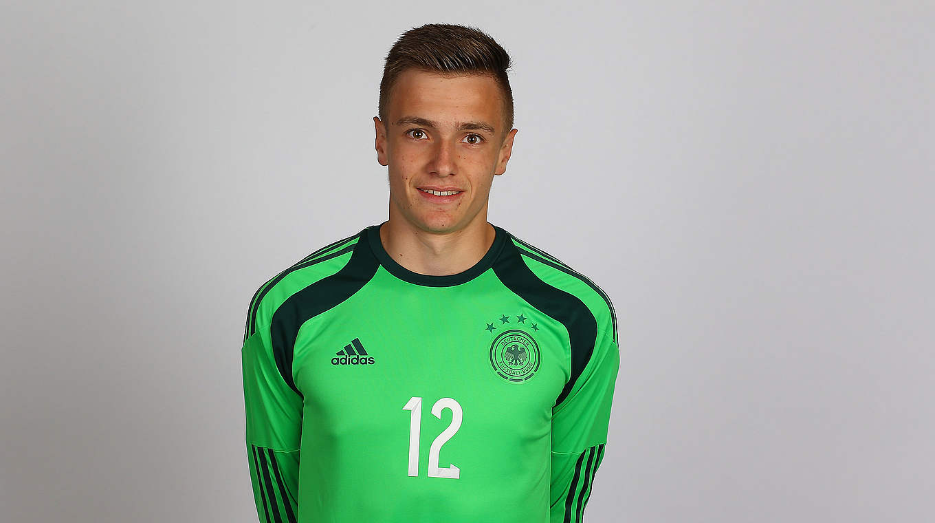Früchtl has made two appearances for the Germany U16 side so far © 2015 Getty Images