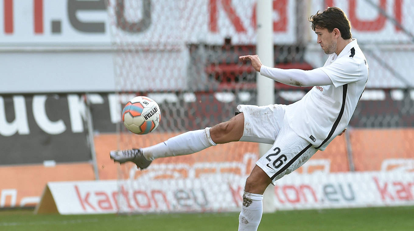 Spielt mit der U 23 des SV Werder Bremen im großen Weserstadion: Julian von Haacke © imago/Aswendt