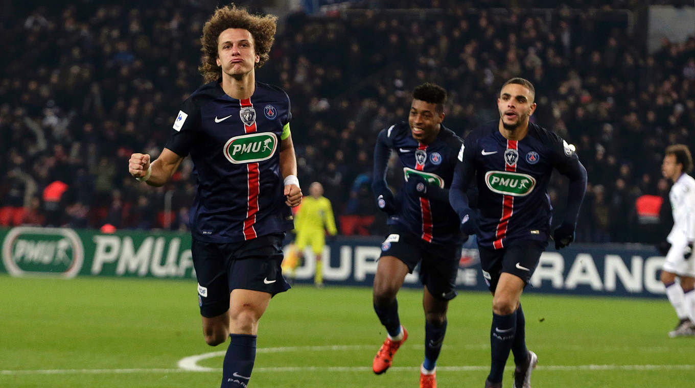 Aufatmen bei Paris St. Germain: David Luiz (l.) bejubelt den Ausgleich gegen Toulouse © 2016 Getty Images