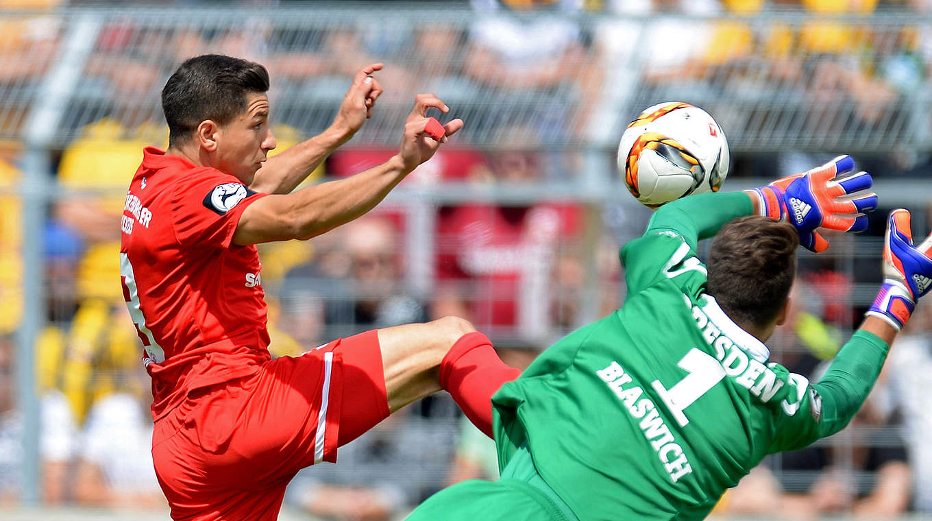 Shapourzadeh (l.): "Wir müssen vor dem gegnerischen Tor abgezockter werden" © 2015 Getty Images