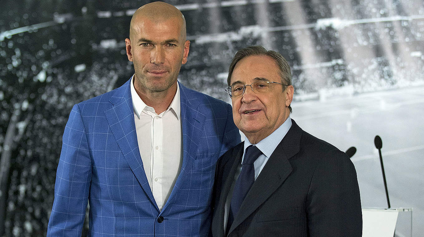 Neuer Hoffnungsträger: Zinedine Zidane (l.) mit Reals Präsident Florentino Perez © Getty Images