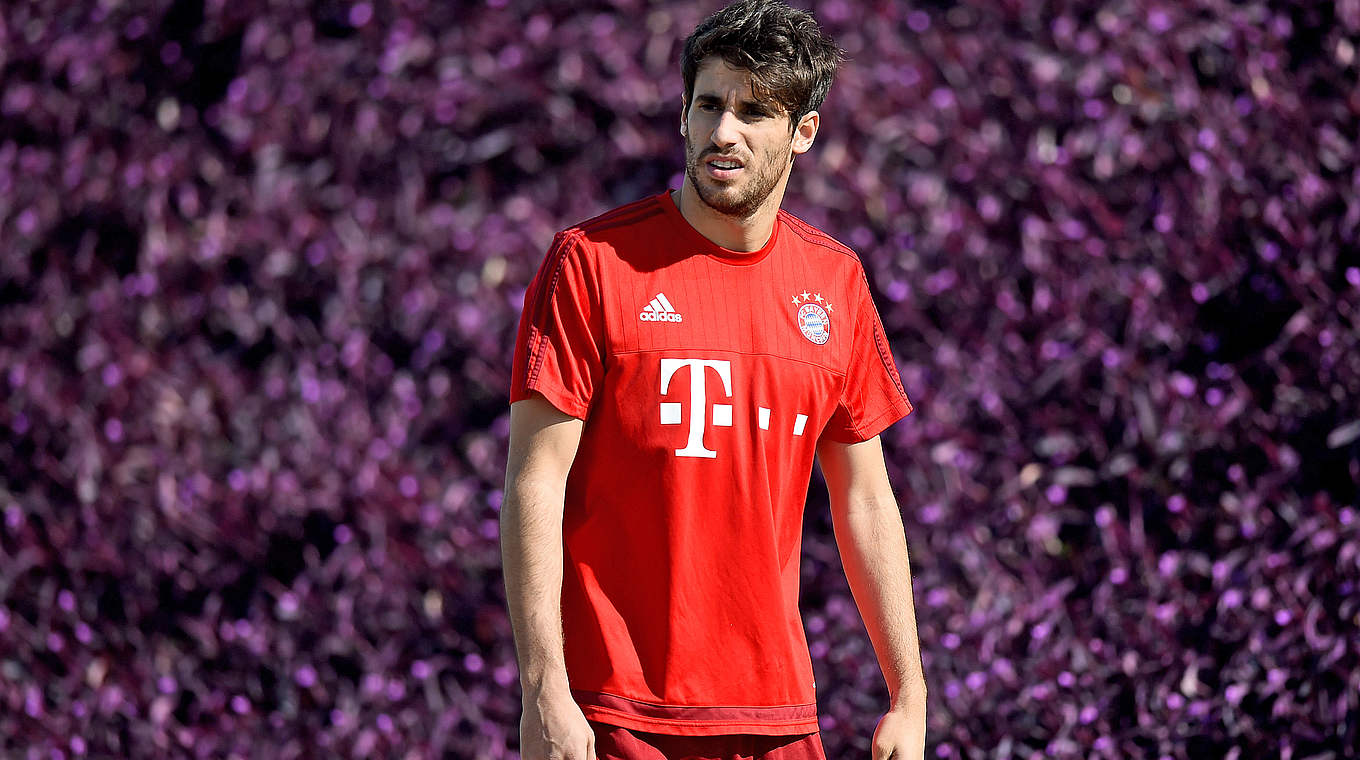 Erfolgreich am Meniskus operiert: Bayern-Abwehrspieler Javi Martínez muss passen © 2016 Getty Images