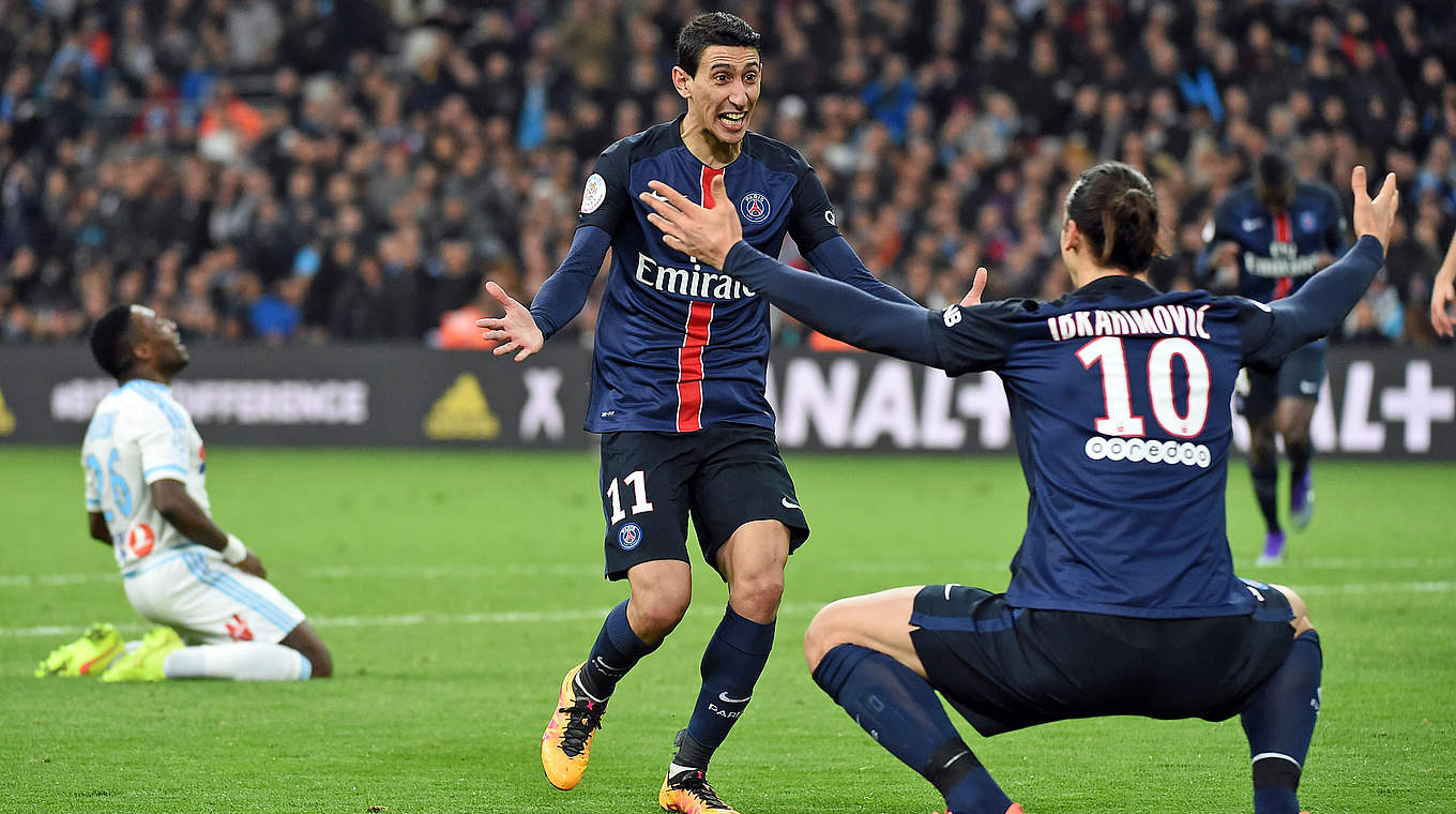 Di Maria and Ibrahimovic celebrate against Lyon as PSG reach the quarterfinals © 