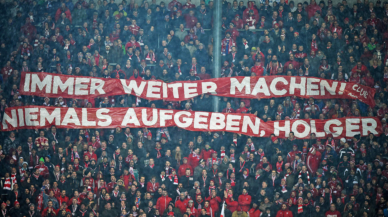 Players, staff and fans showed unity in their support for Holger Badstuber.  © 2016 Getty Images