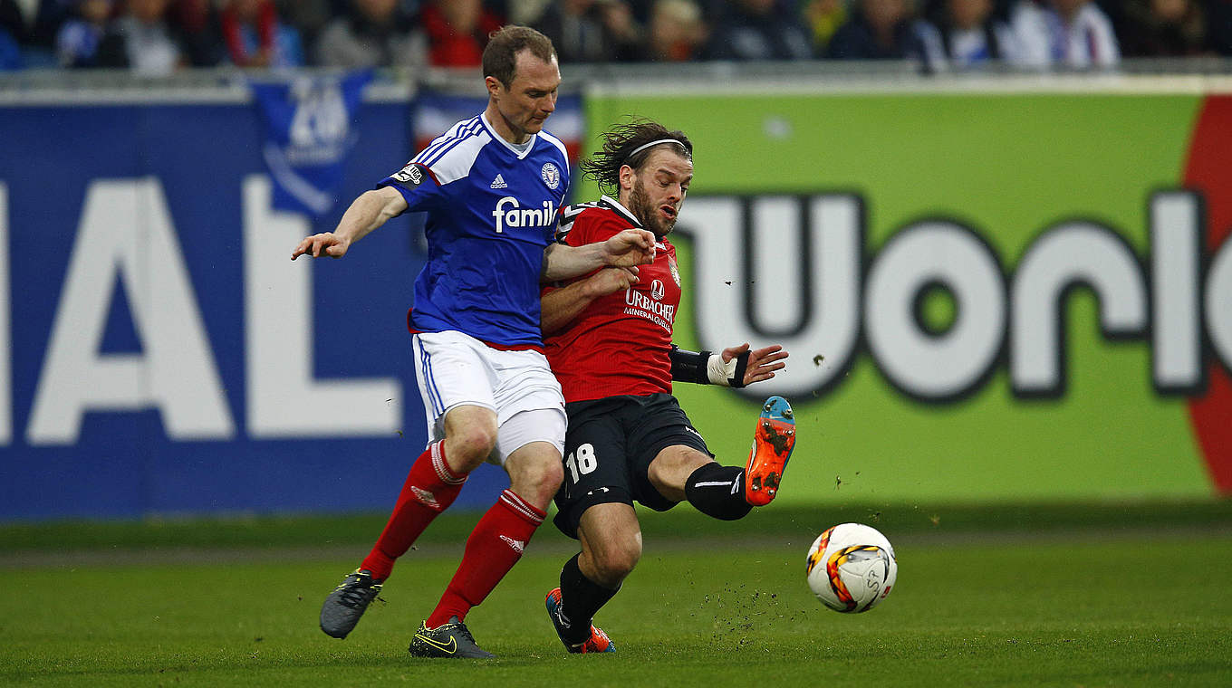 Hat seinen Vertrag in Kiel verlängert: Patrick Kohlmann (l.) © 2015 Getty Images