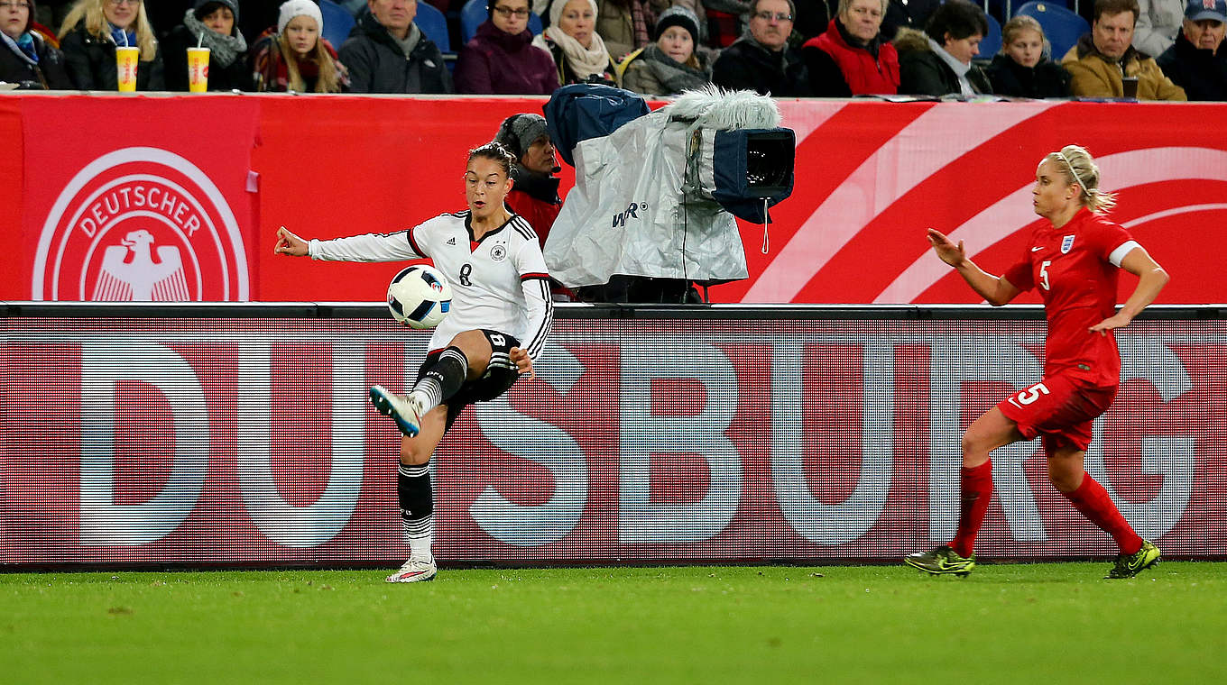 Rauch (l.) zum SheBelieves Cup: "Das sind immer wieder besondere Erlebnisse" © 2015 Getty Images